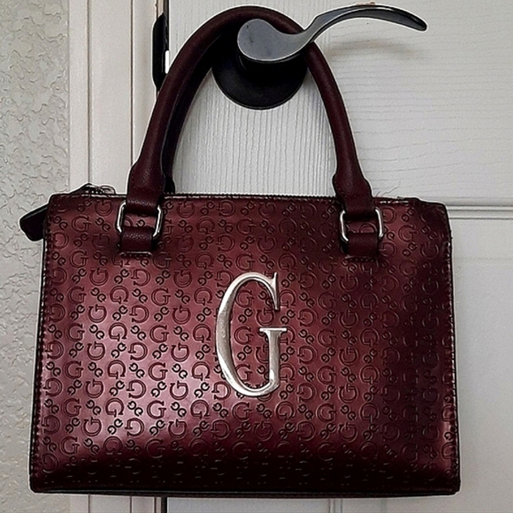 GUESS WOMEN'S SATCHEL
